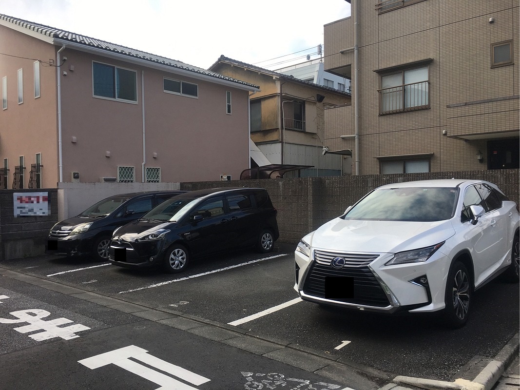 足立区千住緑町２丁目　月極駐車場